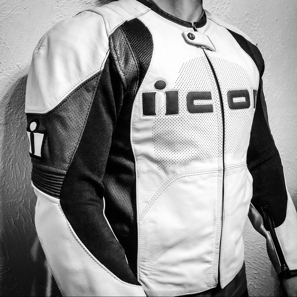 TODAY ONLY PRICE ($50 OFF) ICON OVERLORD JACKET